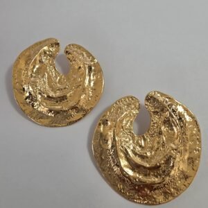 Aretes
