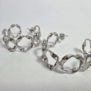 Aretes