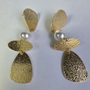Aretes
