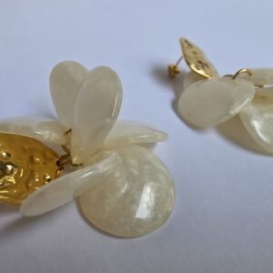 Aretes