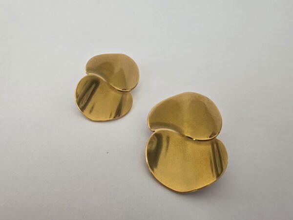 Aretes